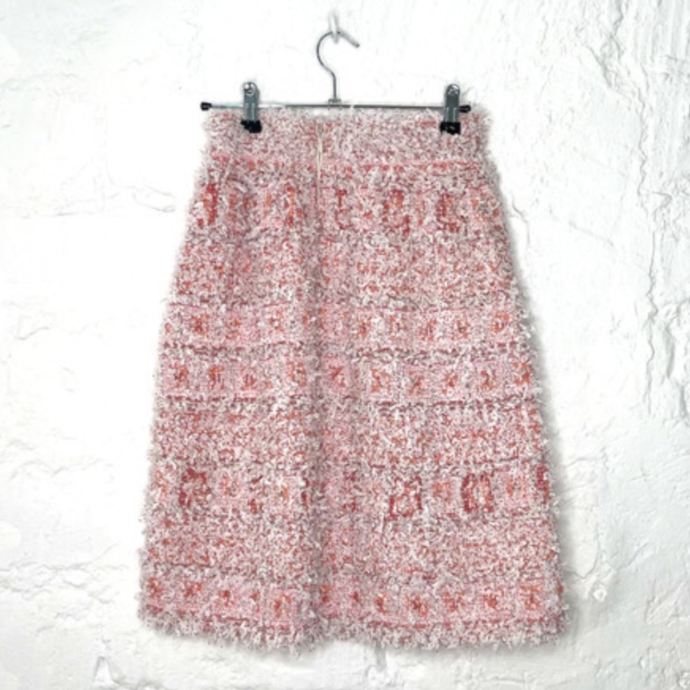 CHANEL Pink and White Summer Tweed Skirt EU 42